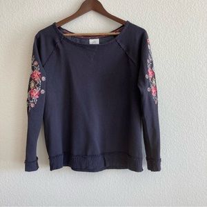Knox Rose long Sleeve Sweater.